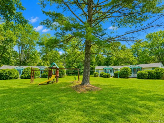 Studio,  0.00 BTH &nbsp;Row dwelling style home in Monticello
