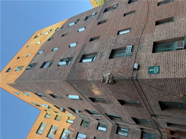 [Parkchester Real Estate, listing number 7318801]