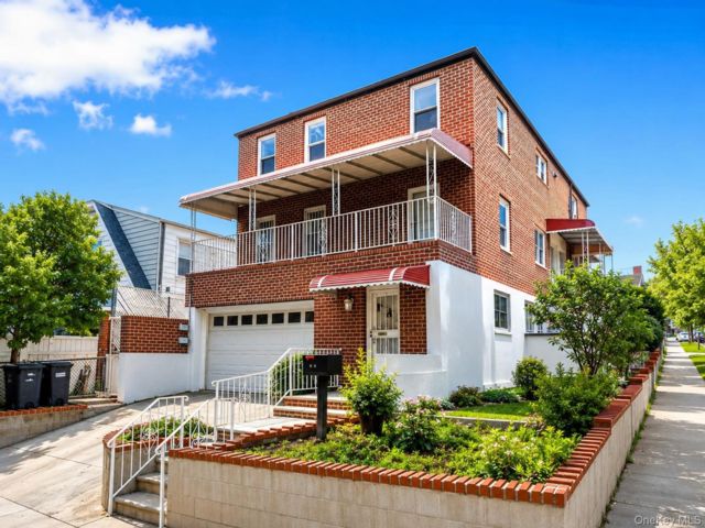 Studio,  0.00 BTH &nbsp;House style home in Flushing