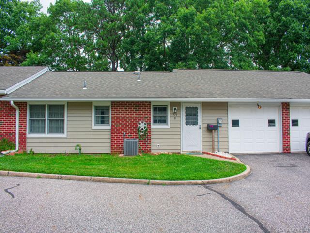 [Ridge Real Estate, listing number 7319143]