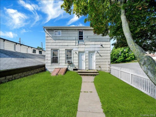 Studio,  0.00 BTH &nbsp;House style home in Peekskill