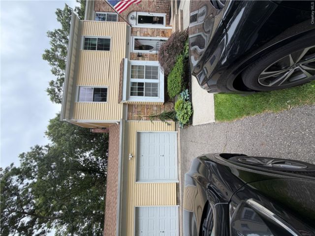  2 BR,  2.00 BTH &nbsp;A-frame style home in Yaphank