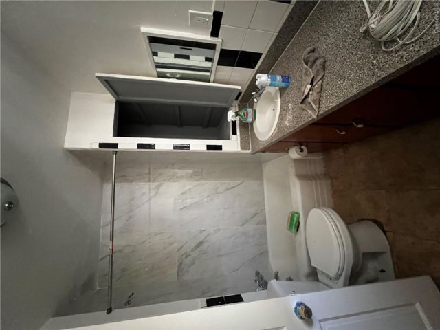  3 BR,  1.00 BTH &nbsp;Other style home in Mosholu