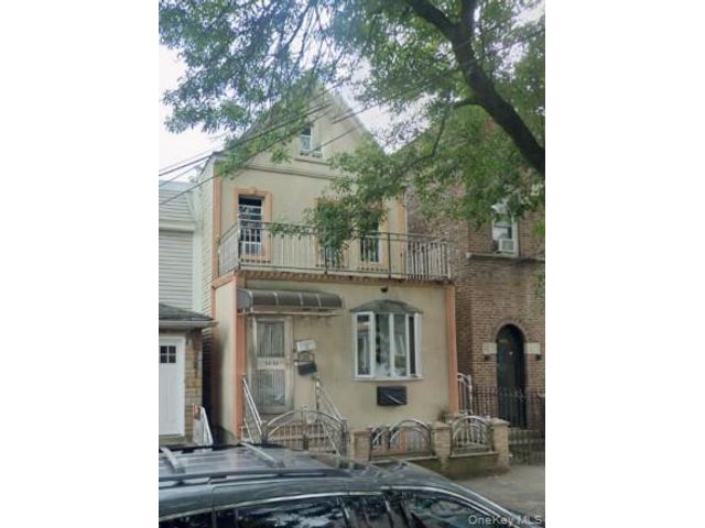  4 BR,  1.00 BTH &nbsp;A-frame style home in East Elmhurst