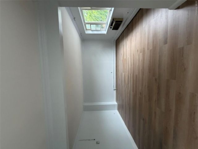 [PHOTO]