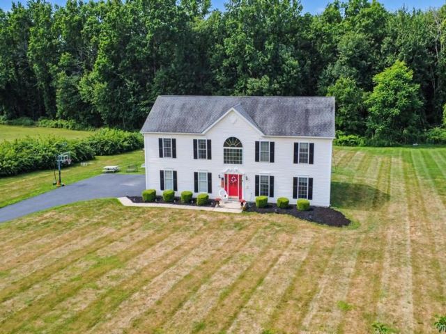  4 BR,  3.00 BTH &nbsp;Colonial style home in Westtown