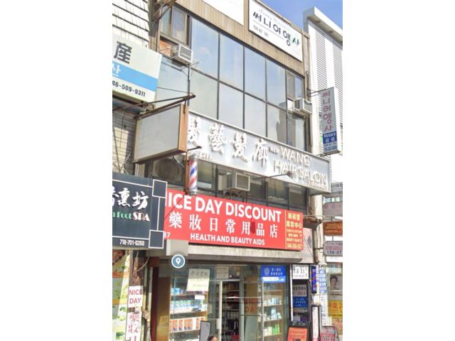 [PHOTO]