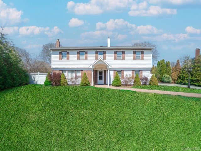 [Centereach Real Estate, listing number 7320782]