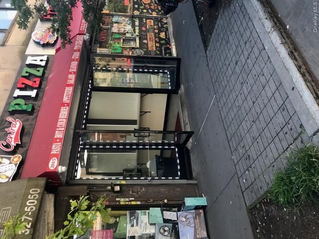 [PHOTO]