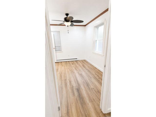  1 BR,  1.00 BTH &nbsp;Includes legal  style home in Queens Village