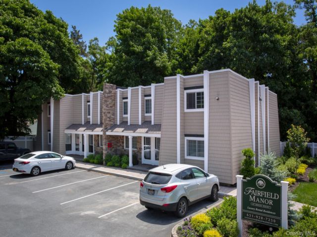  1 BR,  1.00 BTH &nbsp;Includes legal  style home in Rocky Point