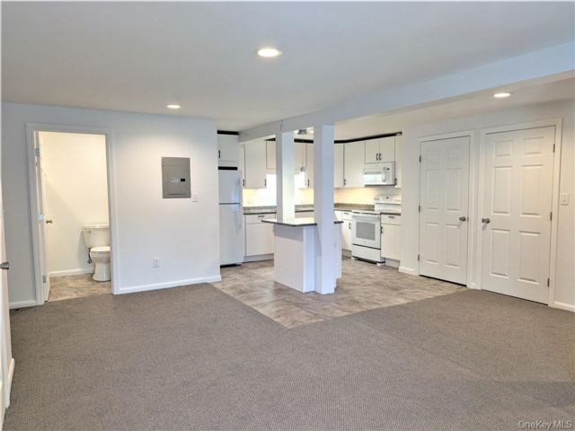  1 BR,  1.00 BTH &nbsp;Other style home in Pine Bush