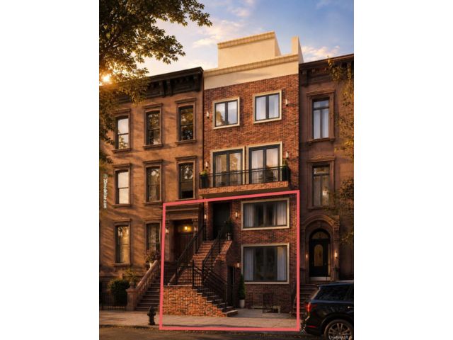  5 BR,  5.00 BTH &nbsp;House style home in Bedford Stuyvesant