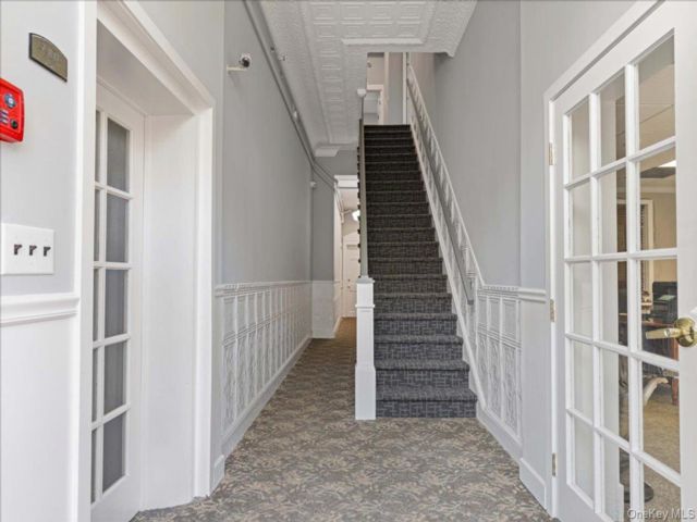  1 BR,  1.00 BTH &nbsp;Traditional style home in Sleepy Hollow