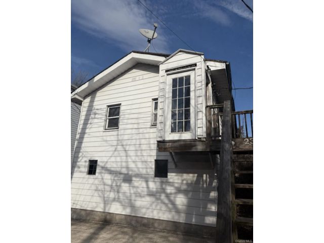 [Cornell Real Estate, listing number 7323728]