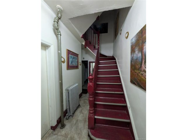[PHOTO]