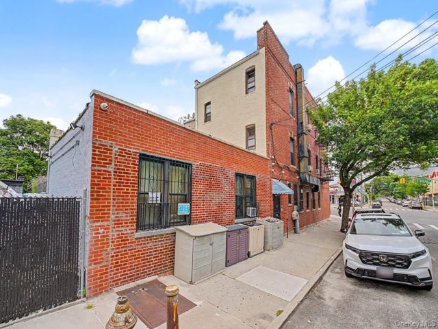 Studio,  0.00 BTH &nbsp;House style home in Ozone Park