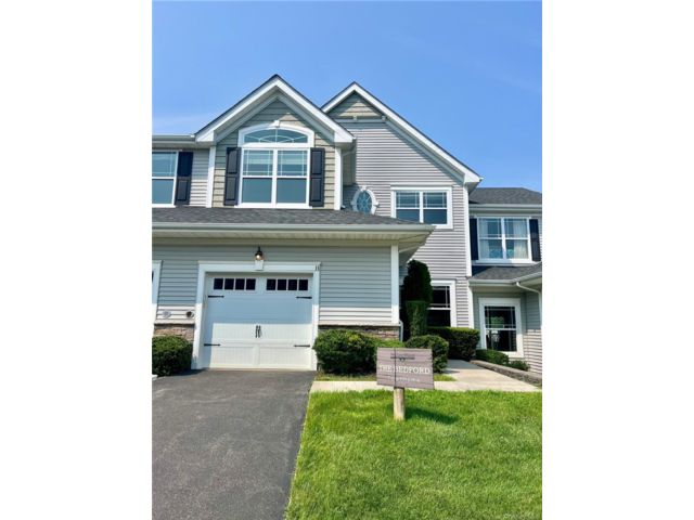 [Coram Real Estate, listing number 7324091]