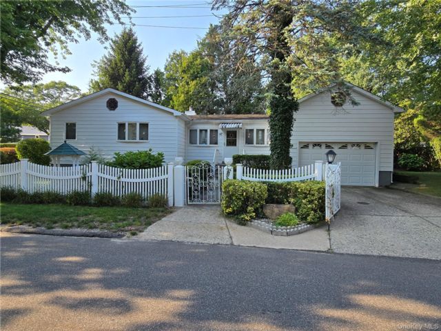 [Rocky Point Real Estate, listing number 7324677]