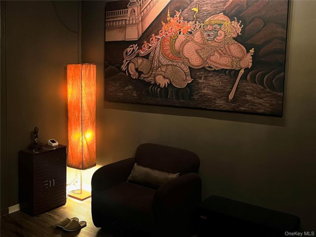 [PHOTO]