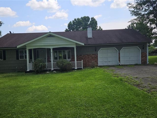  3 BR,  3.00 BTH &nbsp;Ranch style home in Montgomery