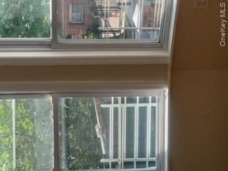 [PHOTO]