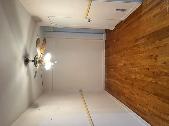 [PHOTO]
