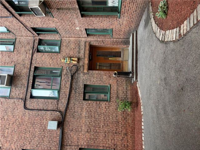 [Parkchester Real Estate, listing number 7325733]