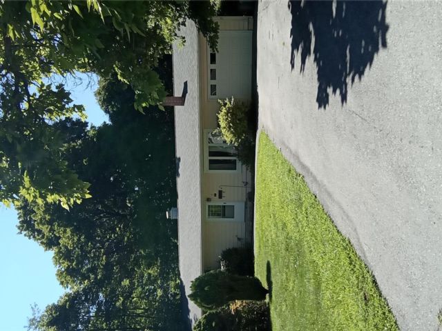  3 BR,  2.00 BTH &nbsp;Ranch style home in Monroe