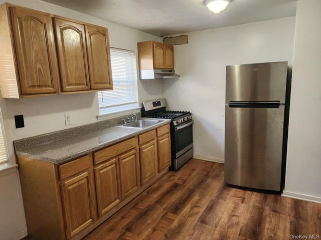  2 BR,  1.00 BTH &nbsp;Contemporary style home in Corona