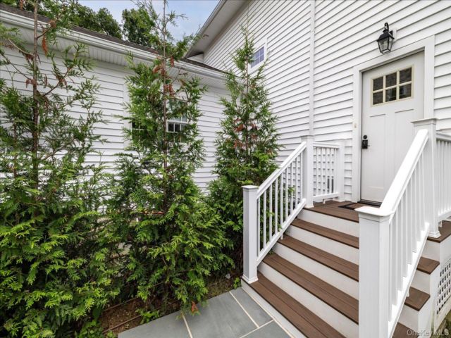 [PHOTO]