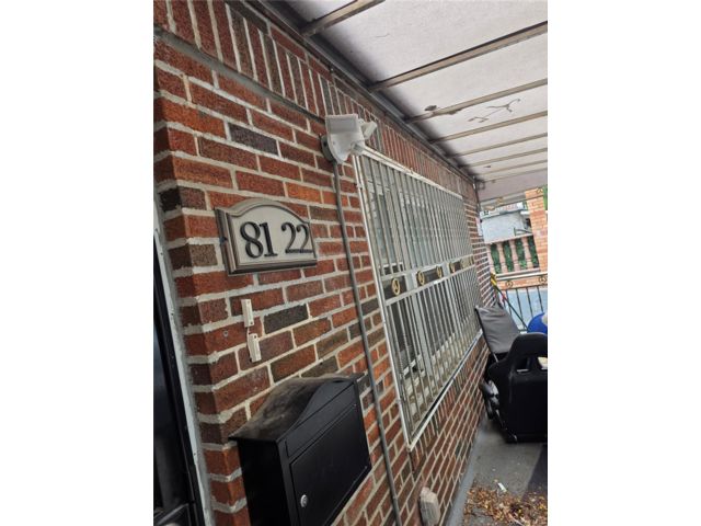 [PHOTO]