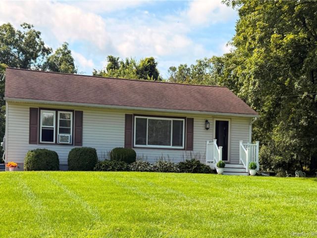  3 BR,  1.00 BTH &nbsp;Ranch style home in Montgomery