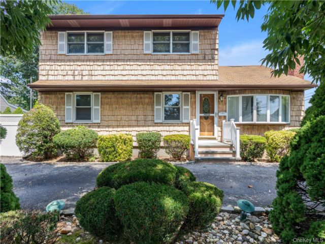 [Bellmore Real Estate, listing number 7326265]