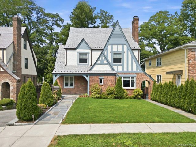 [Yonkers Real Estate, listing number 7326323]