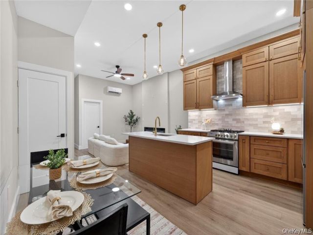  2 BR,  1.00 BTH &nbsp;House style home in Bedford Stuyvesant