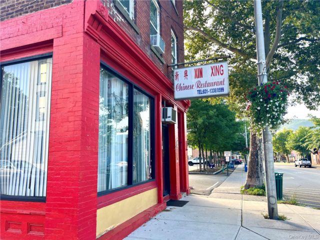 Studio,  0.00 BTH &nbsp;Commercial style home in Beacon