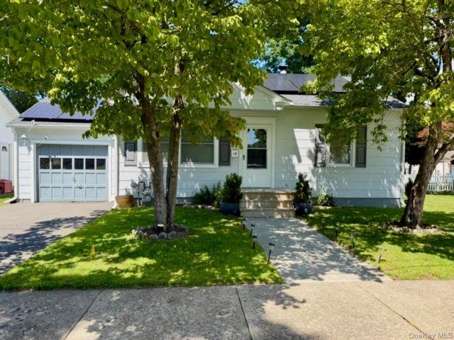  2 BR,  2.00 BTH &nbsp;Ranch style home in Port Jervis