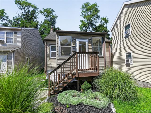  2 BR,  1.00 BTH &nbsp;Ranch style home in Highland Falls
