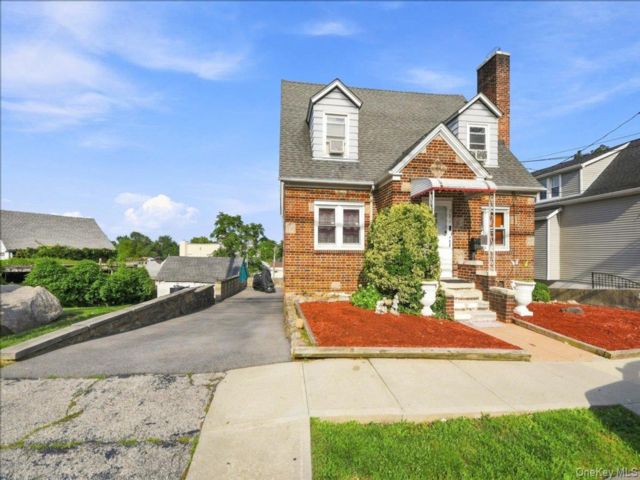 [Yonkers Real Estate, listing number 7327653]