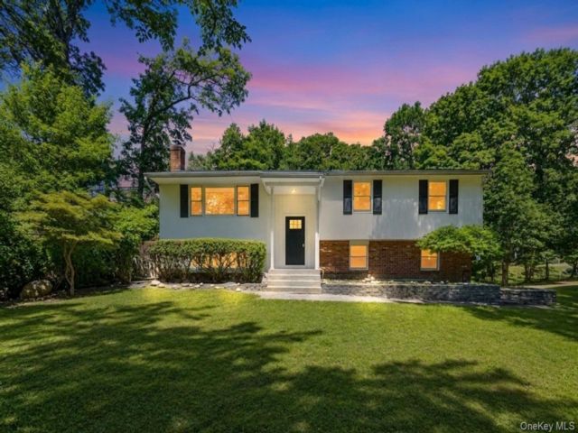 [Rocky Point Real Estate, listing number 7327758]
