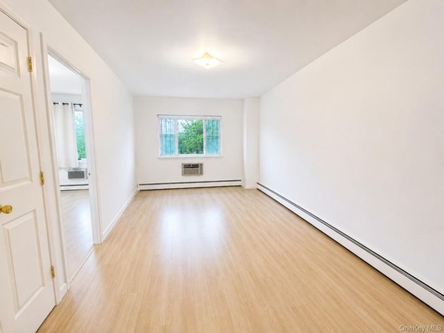 [Corona Real Estate, listing number 7327822]