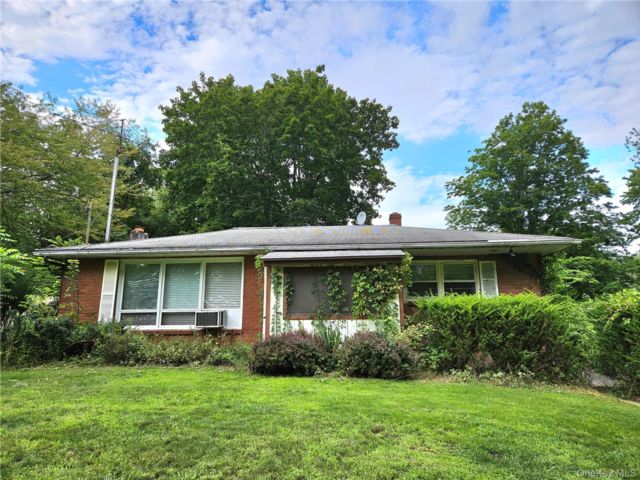 [Highland Real Estate, listing number 7328091]