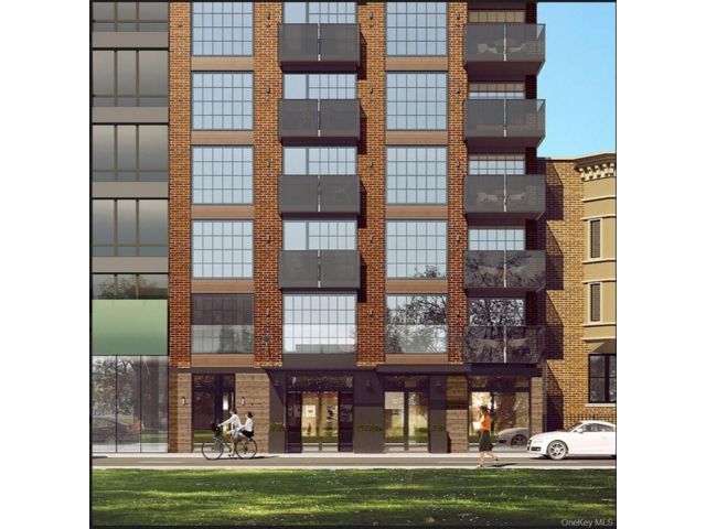  1 BR,  1.00 BTH &nbsp;Full floor apar style home in Long Island City