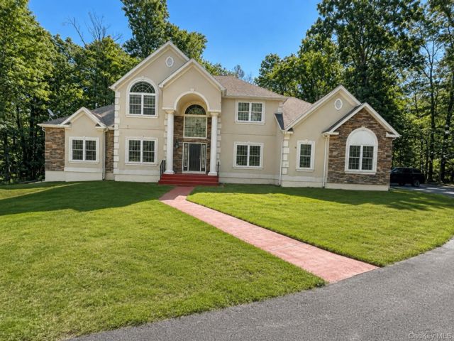  4 BR,  3.00 BTH &nbsp;Colonial style home in Montgomery
