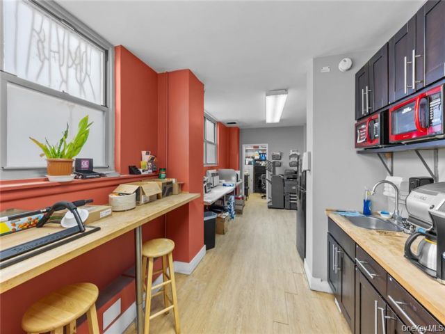 Studio,  0.00 BTH &nbsp;House style home in Flushing