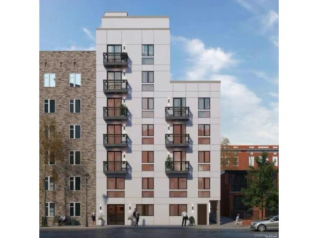  1 BR,  1.00 BTH &nbsp;Includes legal  style home in Jackson Heights