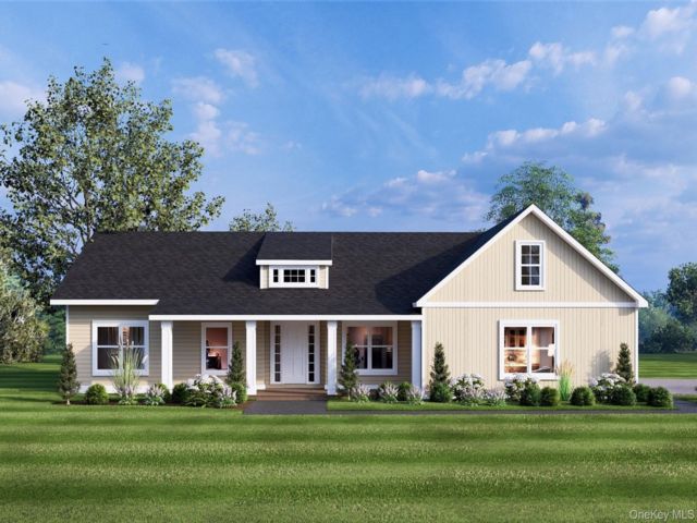  3 BR,  2.00 BTH &nbsp;Ranch style home in Wallkill