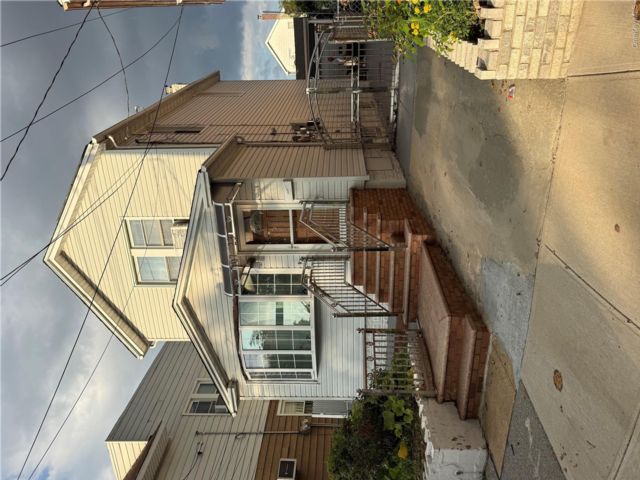 [Ozone Park Real Estate, listing number 7328584]