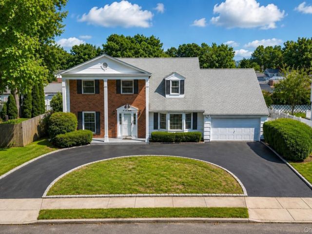 [Port Jefferson Station Real Estate, listing number 7328629]